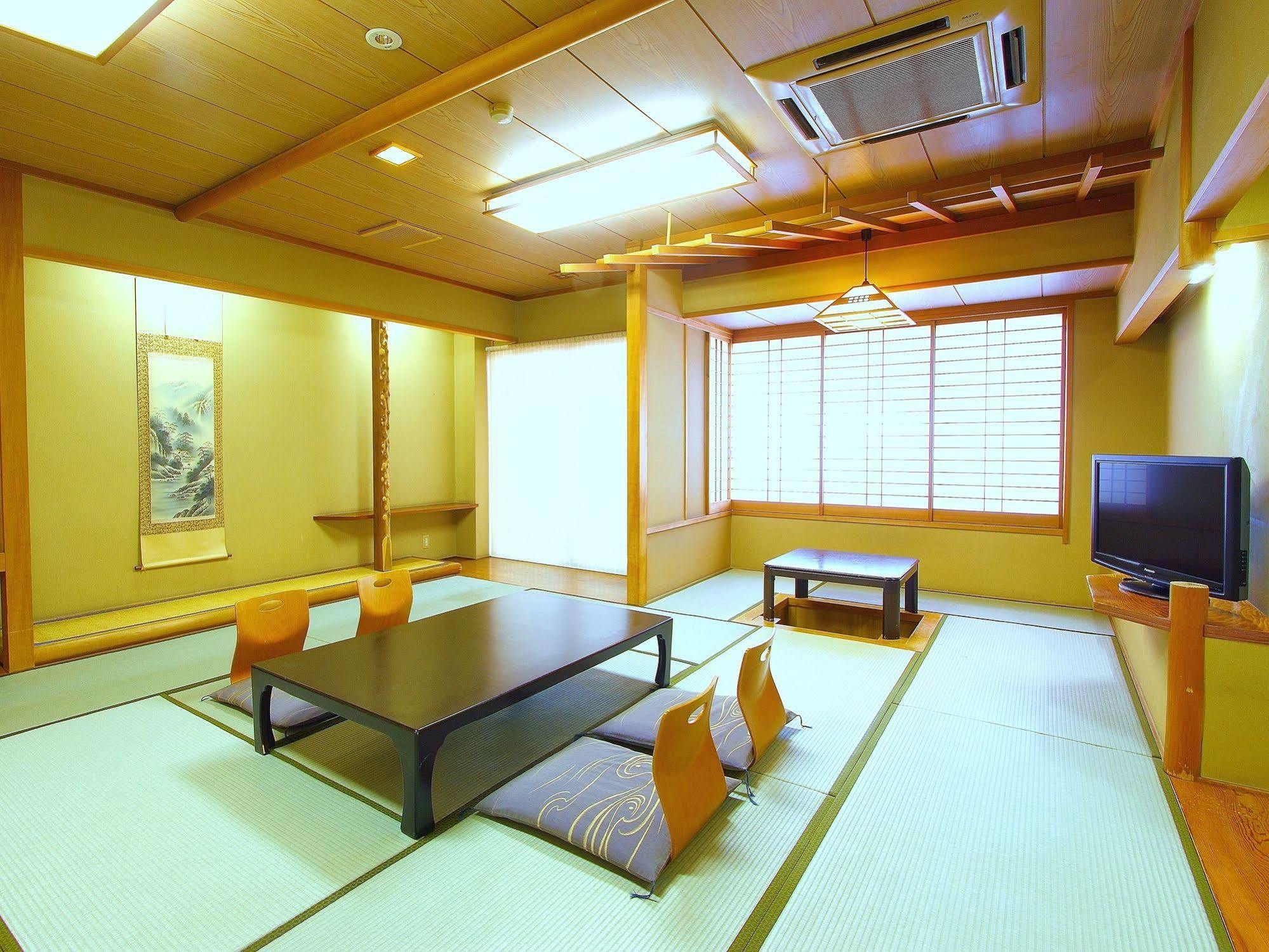 Isawa View Hotel Fuefuki Exterior foto