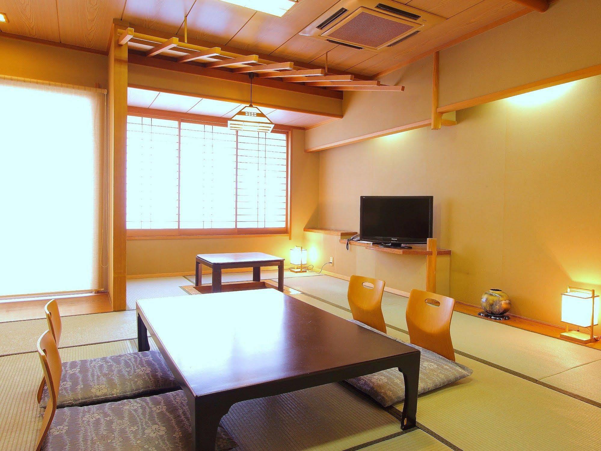 Isawa View Hotel Fuefuki Exterior foto